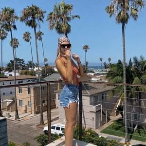 Meet your Posher, Kyra